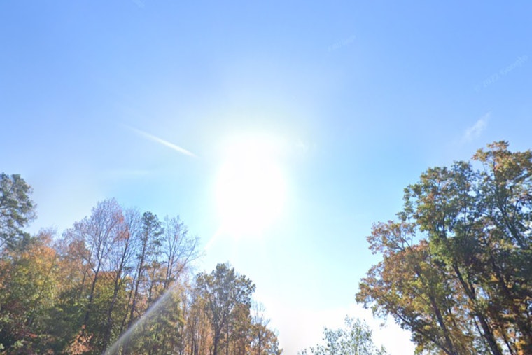 Charlotte Braces for Mixed Bag of Sunshine and Showers, NWS Predicts