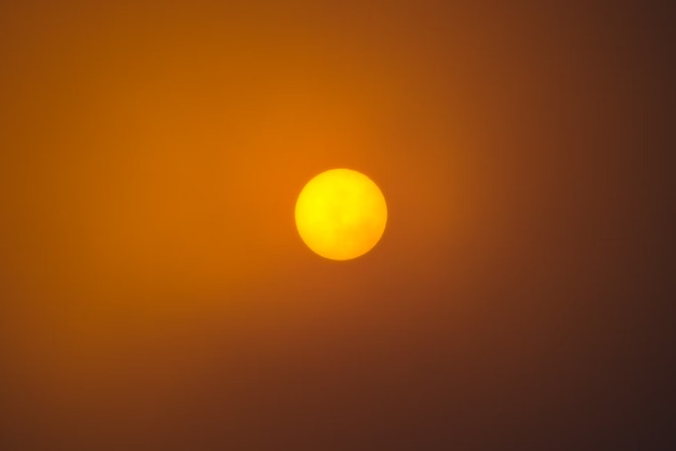 Charlotte Braces for Scorching Heat with Highs Nearing 96 Degrees as Code Orange Air Quality Alert Is Issued