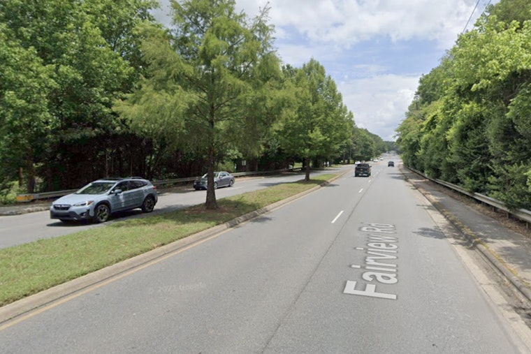 Charlotte-Mecklenburg Police Investigating Fatal Motorcycle Crash on Fairview Road