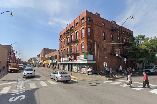 Chicago Community on High Alert Amid Series of Armed Robberies in Deering