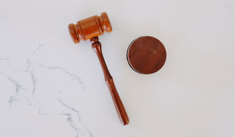 Chicago Man Sentenced to 18 Months for Wire Fraud in Indiana Check Scheme