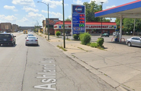 Chicago Police Alert Englewood Residents of Armed Robberies