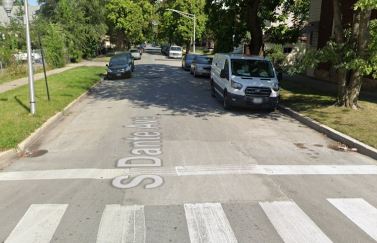 Chicago Police Seek Suspect(s) After Shots Fired at Officers in Grand Crossing Neighborhood
