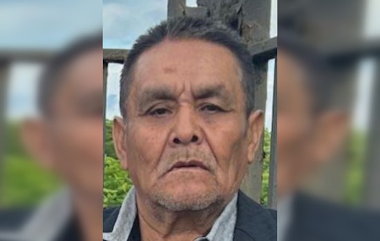 Chicago Police Solicit Public's Help to Find Missing 68-Year-Old Elias Perez Last Seen in West 63rd St. Area