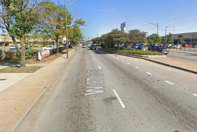 Chicago Security Guard May Face Charges After Shooting During Altercation in Chatham