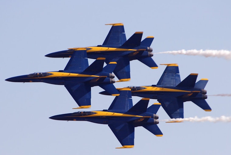 Chicago Skies Buzz with Blue Angels' Practice Ahead of Iconic Air and Water Show