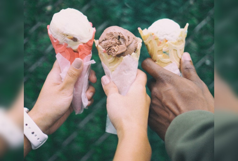 Chicago's Summer Food Scene Offers a Taste of Luxury Picnics and Local Delights