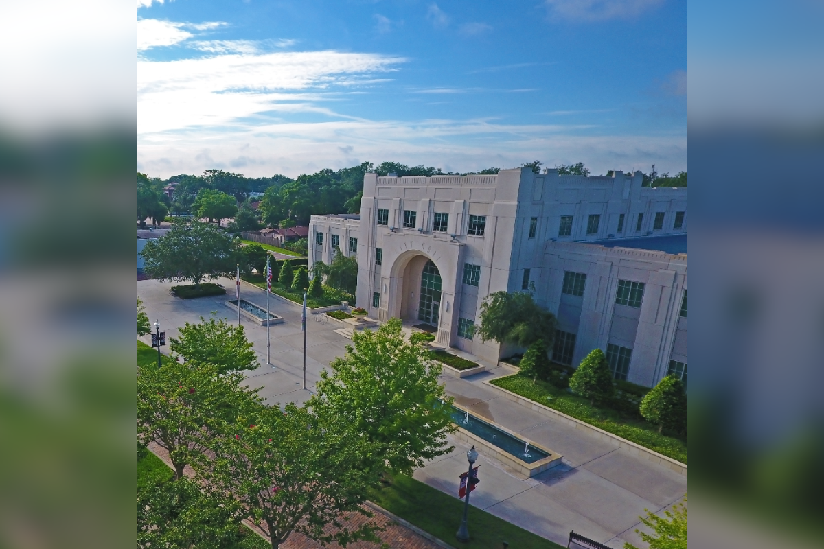 City Government Offices and Solid Waste Services to Pause for Labor