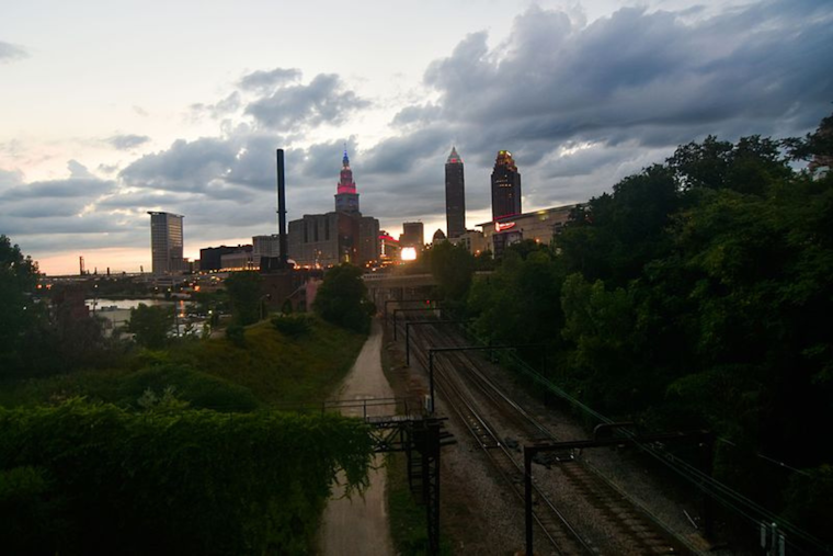 Cleveland Braces for Potential Storms as NWS Highlights Thunderstorm Risk and High Temperatures