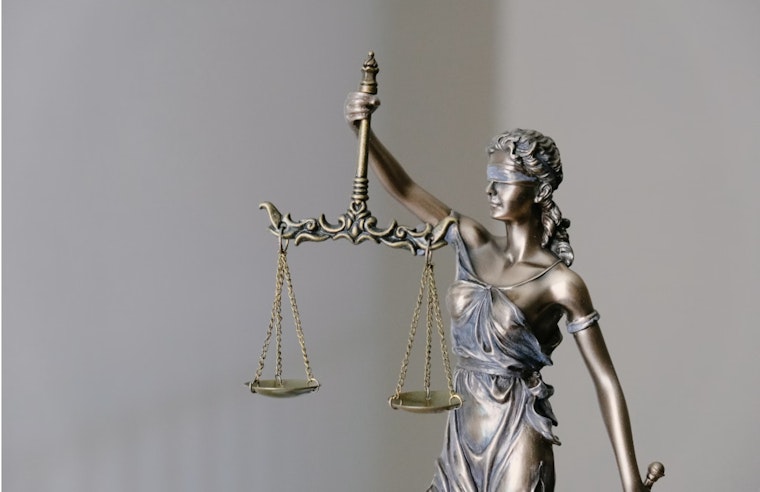 Clewiston Man Sentenced to Nearly 9 Years for Cocaine Distribution and Firearms Violations