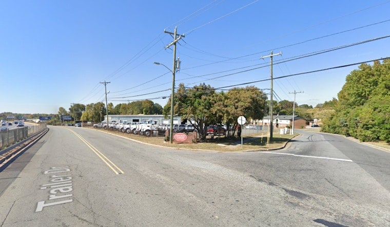 CMPD Homicide Detectives Investigating Death on Trailer Drive in Charlotte