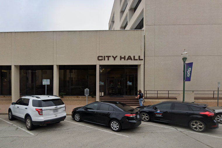 Conroe City Council Considers 120-Day Development Freeze Amid Water Supply Concerns