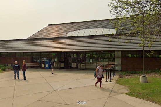 Dakota County Invites Eagan Residents to Connect and Serve at Volunteer Fair