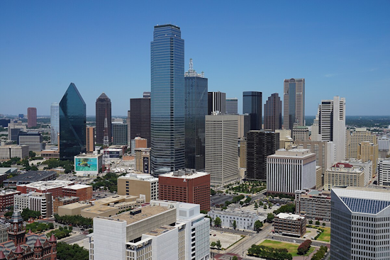 Dallas Scorched by 104-Degree Heat, Ozone Action Day Declared Amidst Air Quality Concerns