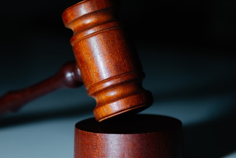 Deltona Man Pleads Guilty to Illegally Transferring Unregistered Firearms, Faces 10 Years