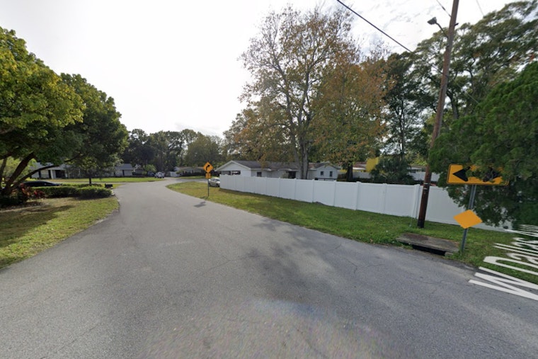 Deputies Return Fire, Wounding Suspect in Brooksville, Hernando County