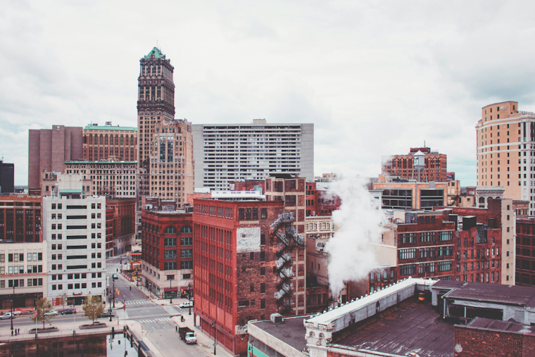 Detroit Anticipates Showers and Thunderstorms as Unstable Weather Patterns Loom