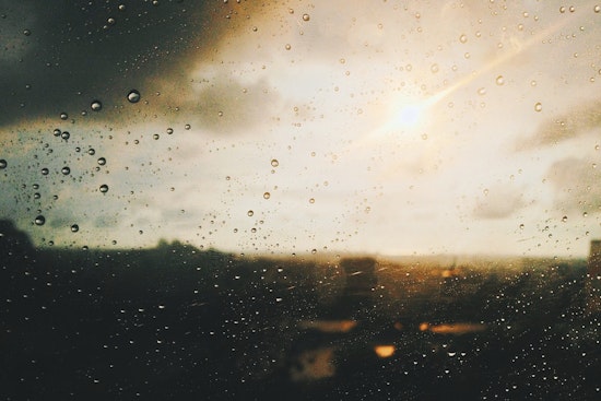 Detroit's Weekly Weather Rollercoaster with Sunny Spells and Storm Threats Ahead