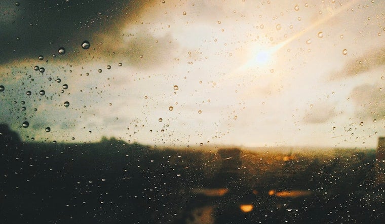 Detroit's Weekly Weather Rollercoaster with Sunny Spells and Storm Threats Ahead