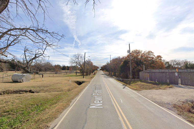 Driver Killed in Fiery Single-Vehicle Crash on Newt Patterson Road in Mansfield, Texas