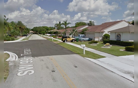 Driver Suffers Minor Injuries After Vehicle Crashes into Garage of Unoccupied Davie Home