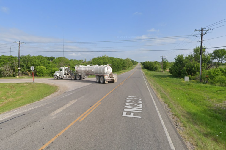 Drivers Navigate Chaos After Cow Triggers Multiple Crashes Near Godley