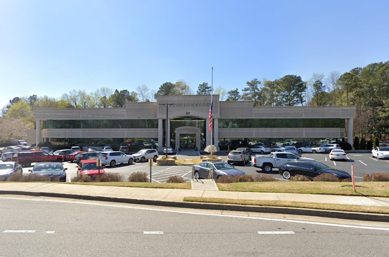 Dunwoody Officials Investigate After Man Found Dead Near I-285 and Chamblee Dunwoody Road