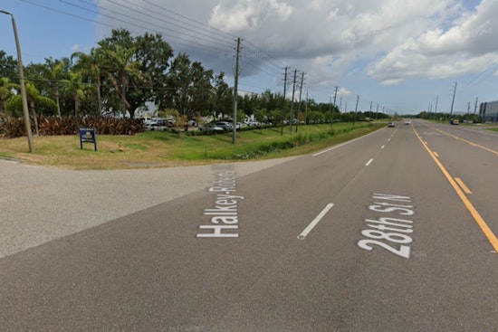 E-Bike Rider Fatally Struck in Early Morning Collision at St. Petersburg Intersection