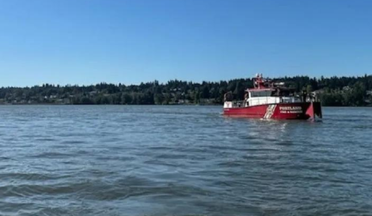 Elderly Man Dies in Wakeboarding Mishap on Columbia River near Portland