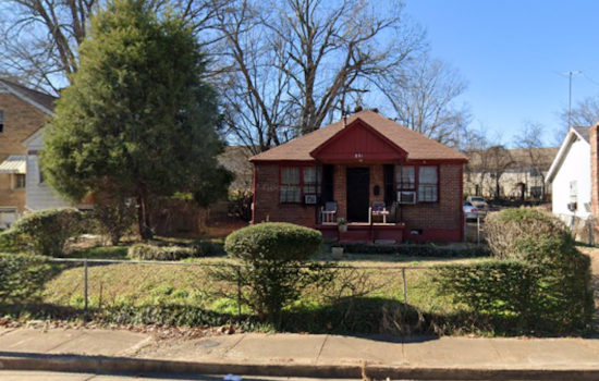 Elderly Woman Dies in Overnight Blaze in Memphis's Hyde Park, Fire Under Investigation