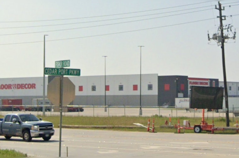 Fatal Crash Implicates Tesla Cybertruck in Baytown, Investigation Underway After Vehicle Catches Fire