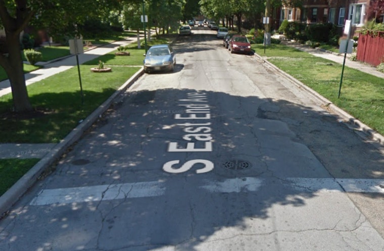 Fatal Stabbing of 20-Year-Old Man Adds to Chicago's South Shore Violence, Suspect Still at Large