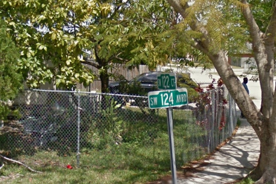 FBI Conducts Raid in Southwest Miami-Dade, Detaining Man Near Local Schools