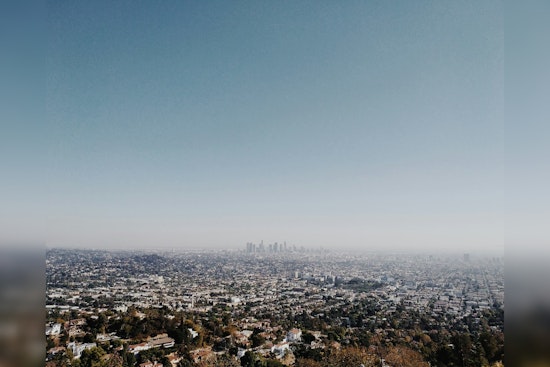 Foggy Mornings and Sunny Afternoons With Rising Temperatures Ahead in Los Angeles