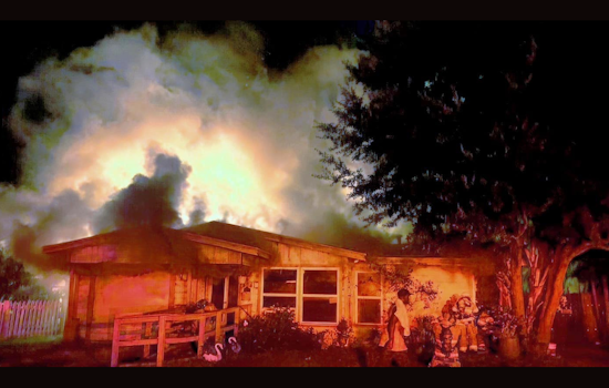 Fort Worth Firefighters Heroically Rescue Elderly Woman from Blazing Southeast Home