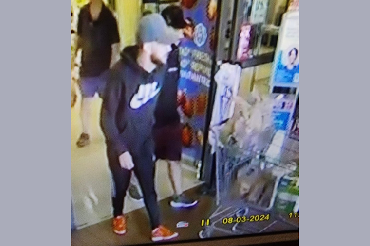 Franklin Police Alert Shoppers to Credit Card Skimmers at Local Kroger Stores, Search for Suspects Underway