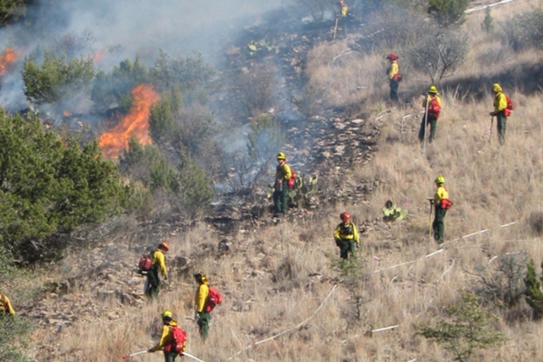 Governor Abbott Mobilizes Firefighting Resources as Wildfire Threat Grows in Texas
