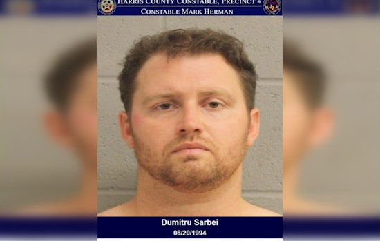 Harris County Deputies Arrest Man Suspected of Evading and Drug Possession After Foot Chase