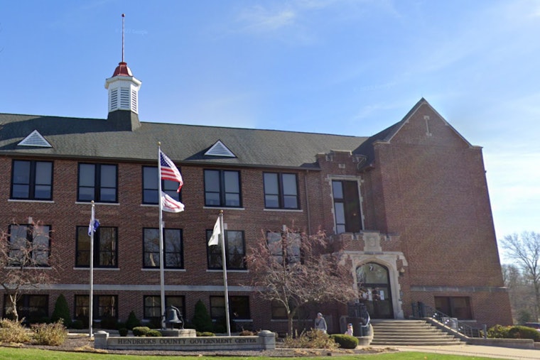 Hendricks County Commissioners to Discuss Truck Traffic Ban on Select Roads at Public Hearing