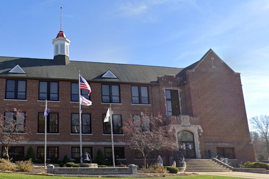 Hendricks County Commissioners to Discuss Truck Traffic Ban on Select Roads at Public Hearing