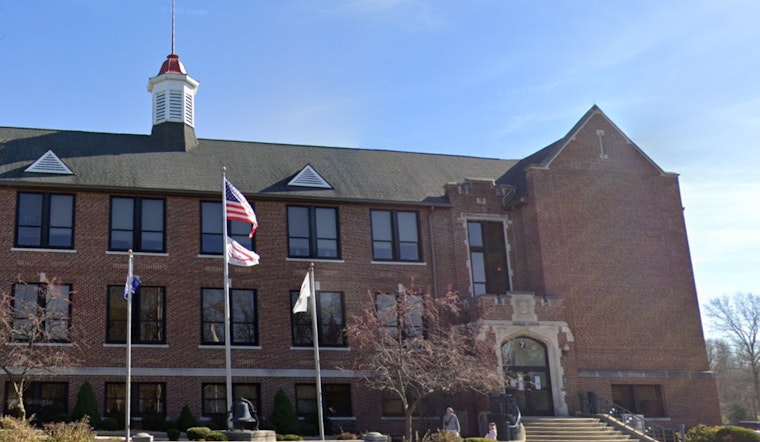Hendricks County Commissioners to Discuss Truck Traffic Ban on Select Roads at Public Hearing