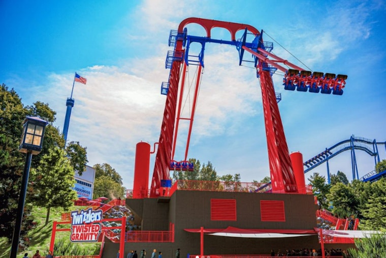 Hersheypark to Unveil World's Tallest 'Screamin Swing' Themed After Twizzler's Candy in Summer Extravaganza