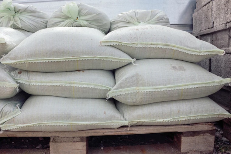Hillsborough County Distributes Sandbags to Combat Upcoming Tropical Wave Flooding Risks