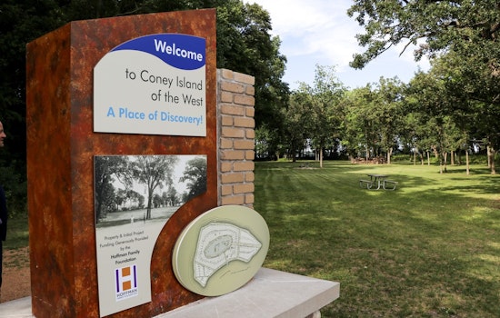 Hoffman Family Foundation Celebrated for Preserving Coney Island of the West in Lake Waconia with New Monument
