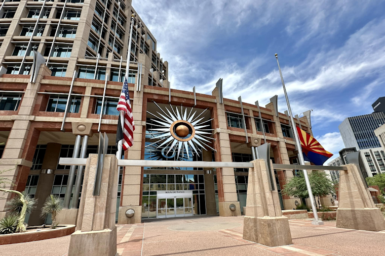 Home Prices Soar in Phoenix Metro Area as Paradise Valley Leads with Multi-Million Dollar Residences