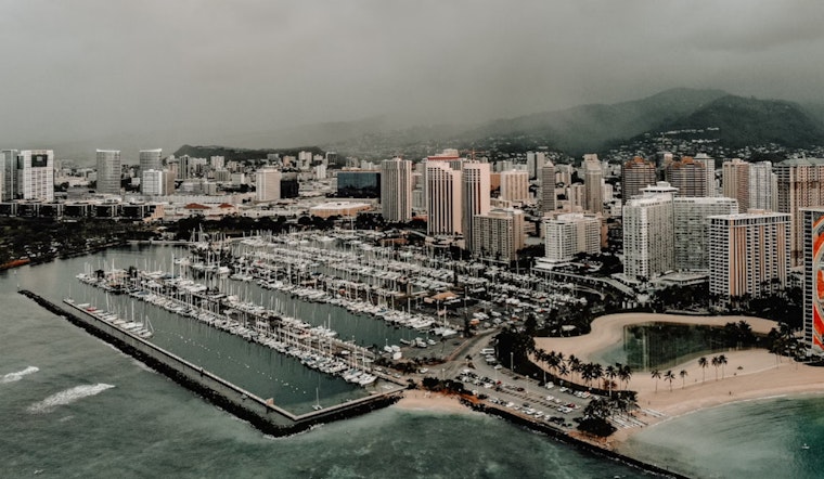 Honolulu Forecasts Steady Trade Winds and Moderate Showers with Changes Expected by the Weekend