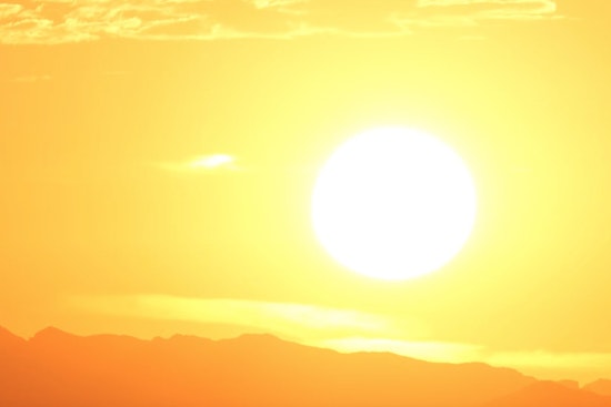 Houston Faces Sweltering Heatwave with Triple-Digit Temperatures as Severe Storms Threaten Ohio Valley