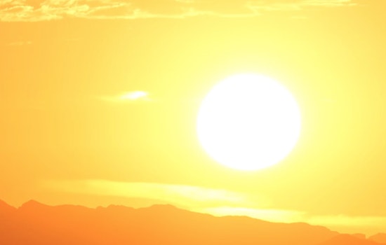 Houston Faces Sweltering Heatwave with Triple-Digit Temperatures as Severe Storms Threaten Ohio Valley