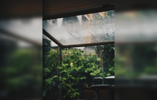 Houston Forecast: Chances of Showers Amid Sweltering Heat, Marginal Severe Thunderstorm Risk Nearby