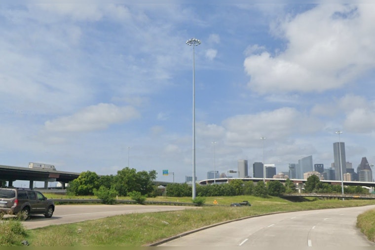 Houston Hit by Heat Advisory as Temperatures Near 100 Degrees; Storms Possible, NWS Warns